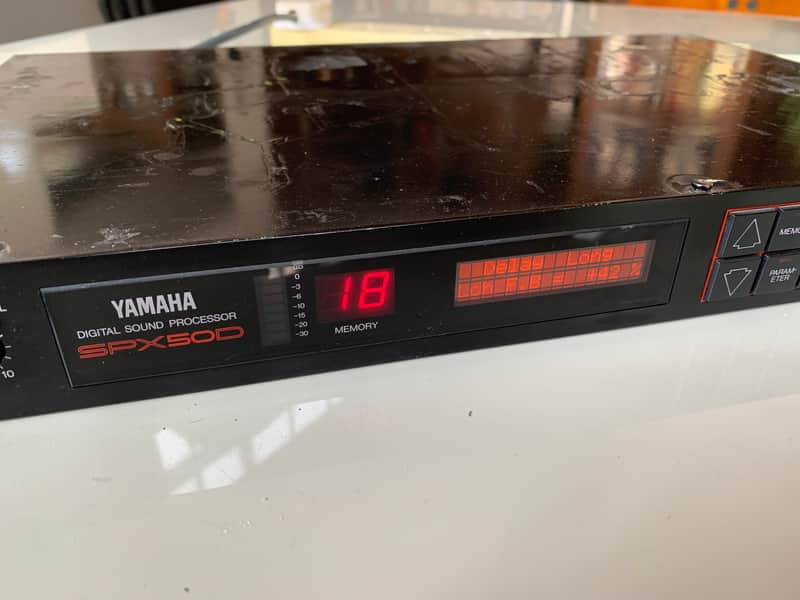 【動作良好】YAMAHA spx90 デジタルサウンドプロセッサ Yamaha SPX90 Digital Sound Processor | Reverb UK