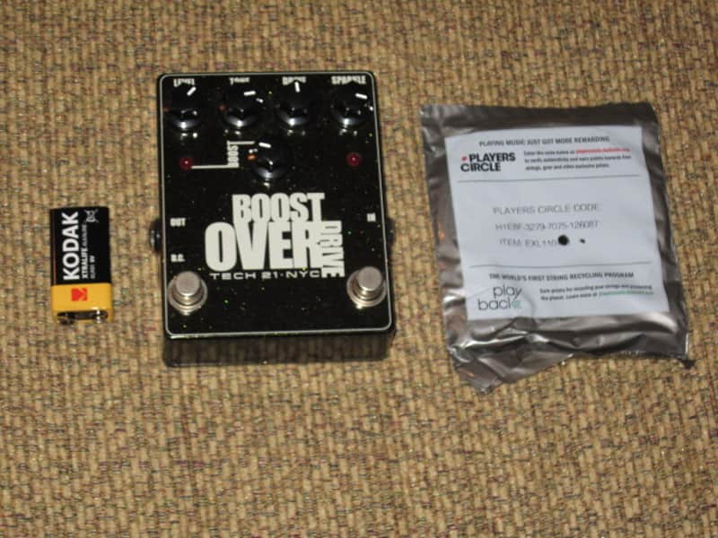 very lightly used (mostly very clean, a few imperfections) Tech 21 Boost Overdrive (metallic dark green casing) + battery & strings (NO tin, NO paperwork, NO sticker) image 1