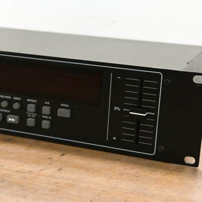 Denon DN-C630 Professional Single CD Player CG0122N image 2