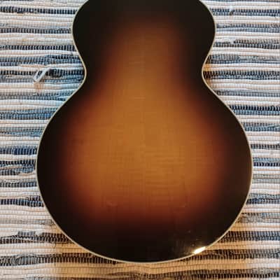 Gibson J-185 2007 - Sunburst image 17