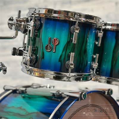 Sonor SQ2 Beech 4pc Drum Set Blue/Green Burst over African Marble Gloss imagen 3