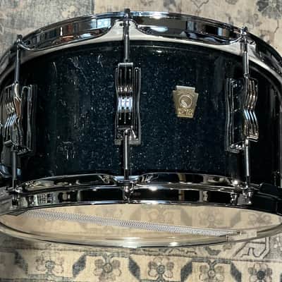 Ludwig Classic Maple Snare Drum - 6.5 inches x 14 inches, Hybrid Black Sparkle image 6
