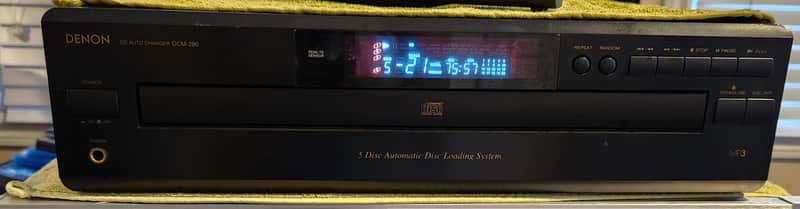 Denon Denon DCM-280 is a reliable 5-disc carousel CD changer 90s  - Black