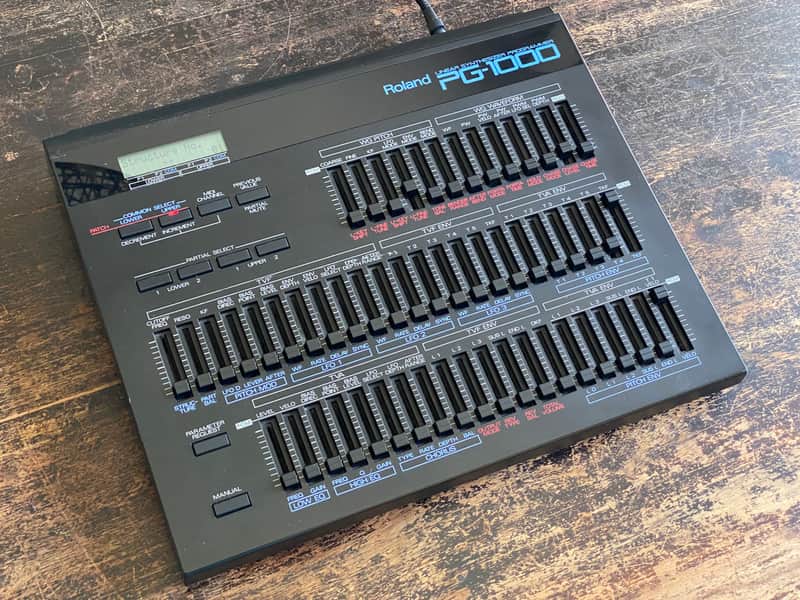 Roland PG-1000 Linear Synthesizer Programmer | Reverb France