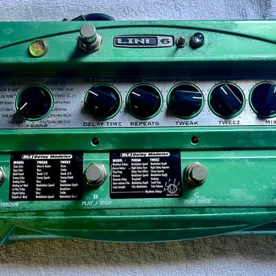 Line 6 DL-4 double preset mod soft switches + unknown mod maybe expression mod image 1