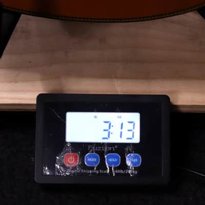 Yamaha CG192C Classical Acoustic Guitar Natural image 8