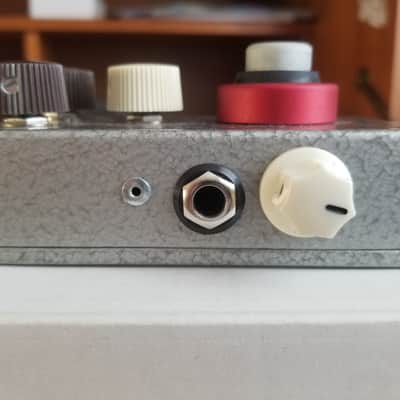 GuitarSystems Sam's FuzzTool jr hybrid mkII 2017 - Silver image 4