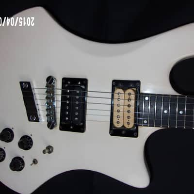 Guild S 300-D Pearl White image 11