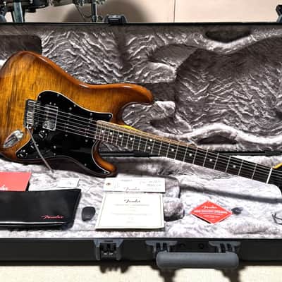 Fender Limited Edition Tiger's Eye American Ultra Stratocaster® HSS Ebony Fingerboard 2023