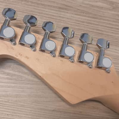 2025 Elite ® Strat Pro Style Guitar " Classic White & Black " , SUPER Pickups® w/ Z-Mule Pups image 4