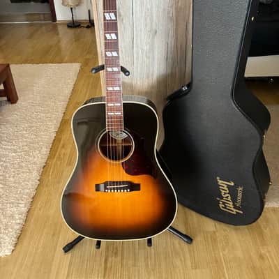 Gibson Hummingbird Pro 2011 - Vintage Sunburst image 1