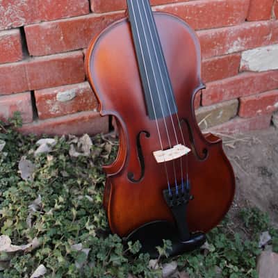 John Juzek 85 Violin Outfit with Case and Bow 4/4 size - Shaded Amber/Tobacco Brown Matte image 3