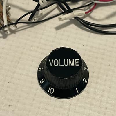 2013 Charvel San Dimas 2H Guitar Factory Electronics Wiring Volume Pot, 3 Way Toggle Switch, Knob image 2