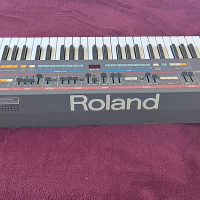 Roland Juno-106 61-Key Programmable Polyphonic Synthesizer 1984 - 1985 - Black image 3