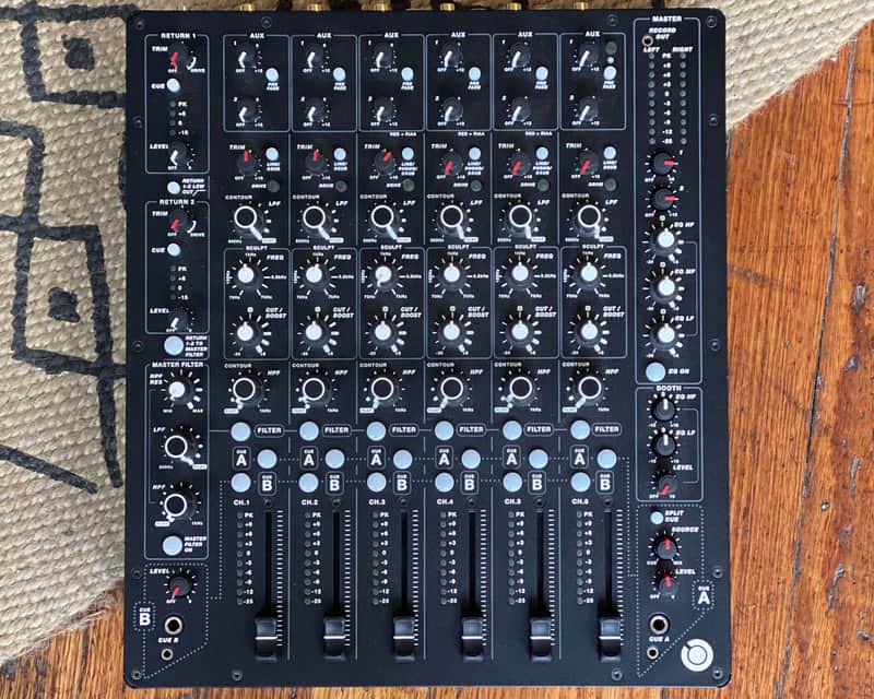 PLAYdifferently MODEL 1 Mixer | Reverb
