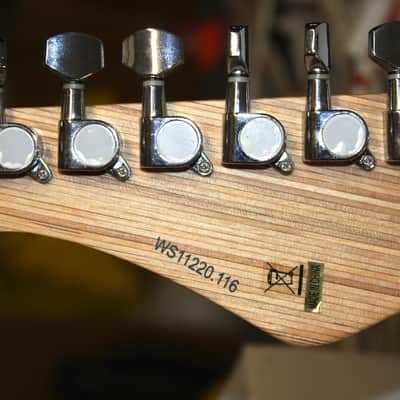 Fretlight 500 Series Electric Guitar With Power Cable image 11