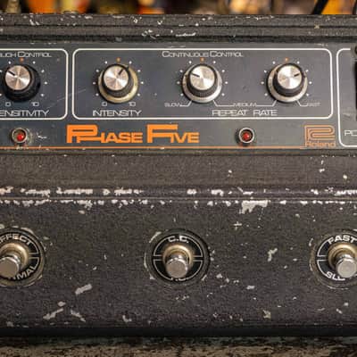 Roland AP-5 Phase Five | Reverb