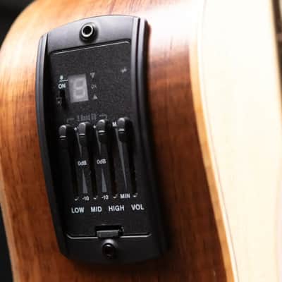 Taylor GS Mini-e LTD Acoustic/Electric Guitar - Figured Koa with Gig Bag image 9