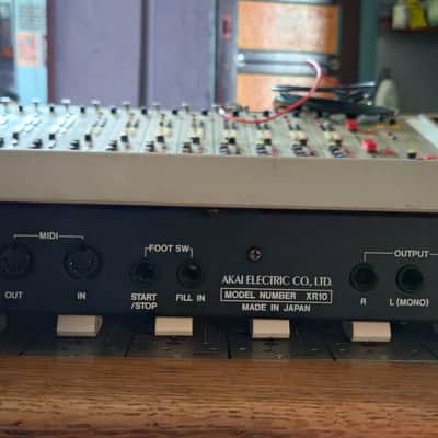 Akai XR10 1990 - Gray image 8