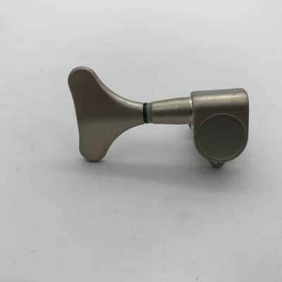 2R2L Satin Nickel 4 String Bass Tuning Pegs Machine Heads image 3