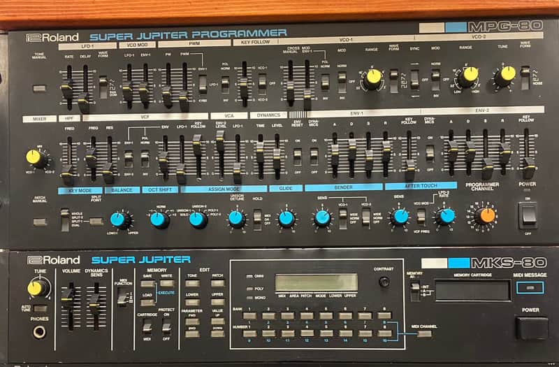 Roland MKS-80 Super Jupiter Rackmount Sound Module with MPG-80 Programmer 1984 - 1989 - Black image 1