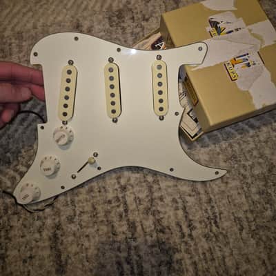 Seymour Duncan Antiquity II Surfer Strat Pickup Set 2010s - White image 9