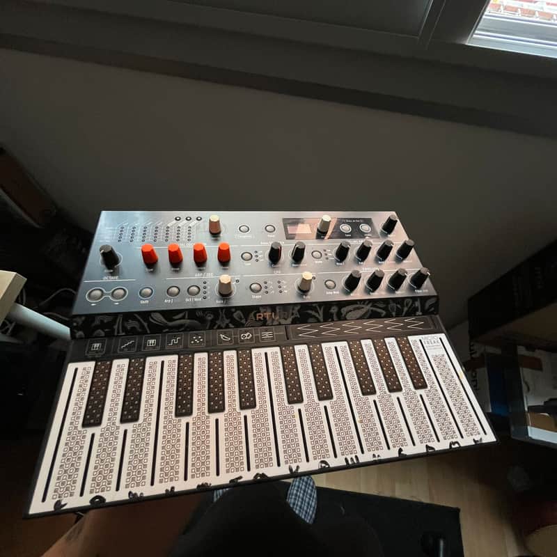 Arturia MicroFreak 25-Key Algorithmic Synthesizer 2021 - Present - Black image 1