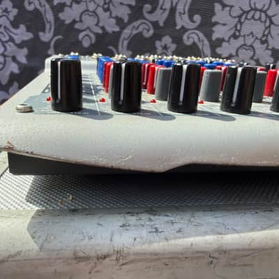 Peavey PV-8 2006 - Silver image 3