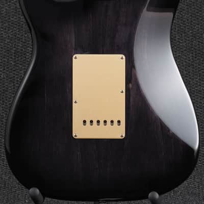 Stunning . . . Fender American Custom Shop NOS Stratocaster with Roasted, AA Birds Eye Maple Neck image 12