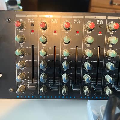 Alesis Studio 12R 12 Channel Rack mount mixer with IEC power cable & rack mount bolts/washers image 2
