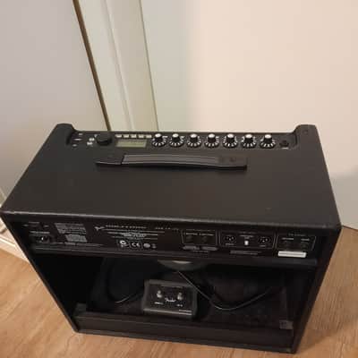 Fender Mustang III V.2 100-Watt 1x12" Modeling Guitar Combo 2013 - 2016 image 11