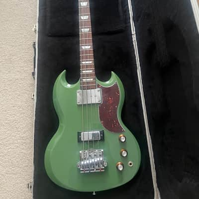 Gibson SG Standard Bass 2015 Short Scale Refinished Green image 3