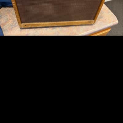 Fender Vibrolux 5F11 Narrow Panel 10-Watt 1x10" Guitar Combo 1957 - 1961 - Tweed image 1