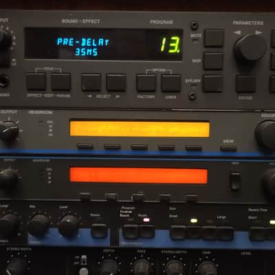 Lexicon LXP-5 Digital Half Rack Multi-Effects Proecssor w/ MRC