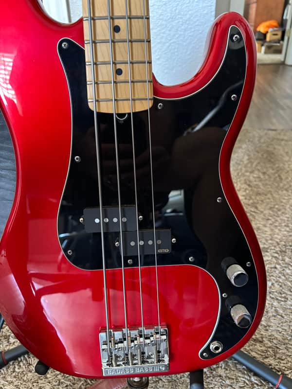 Fender American Series Precision Bass with Maple Fretboard 2002 - 2006 Chrome Red image 1
