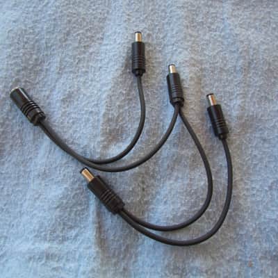 Daisy Chain Power Cable Powers 4 Effects Pedals Excellent Used Condition Daisy Chain Effects Pedal Cable image 1