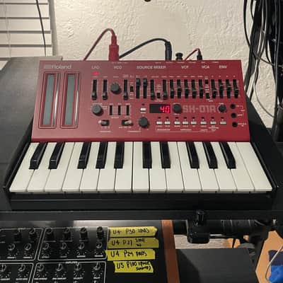 Roland SH-01A Boutique Series Synthesizer Module with K-25m