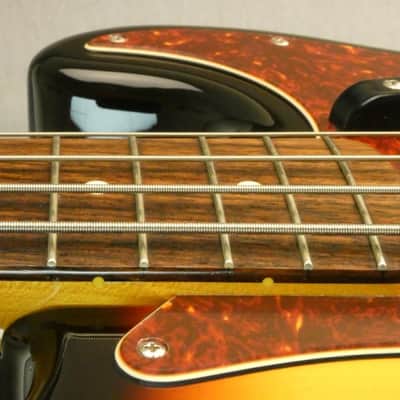 Fender Hama Okamoto Signature Precision Bass 2017 - Present - 3-TONS SUNBURST image 7