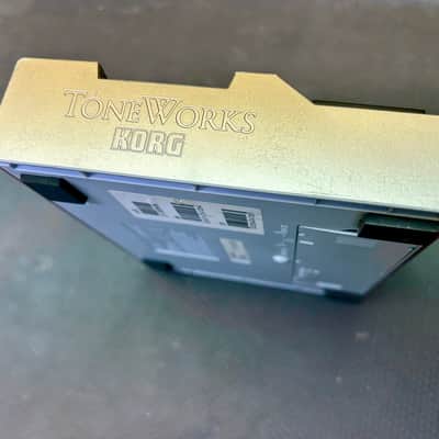 Korg AX3B - Red image 4