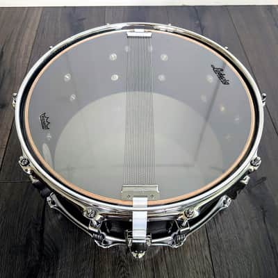 **BRAND NEW** Ludwig 14" x 6.5" Keystone X (Classic Oak) 5 Ply Maple/Oak Hybrid Standard Snare Drum Black Night Oak Color 10 Lug New Old Stock NOS Made in the USA image 8