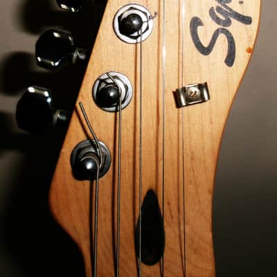 fender squier affinity indonesia telecaster 2015 & gig bag - rock jazz blues country punk pop reggae metal image 9