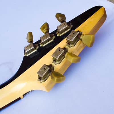 1990 GIBSON RUDOLPH SCHECKNER SIGNATURE FLYING V - SIGNED BY THE SCORPIONS - The David Leach Collect image 12