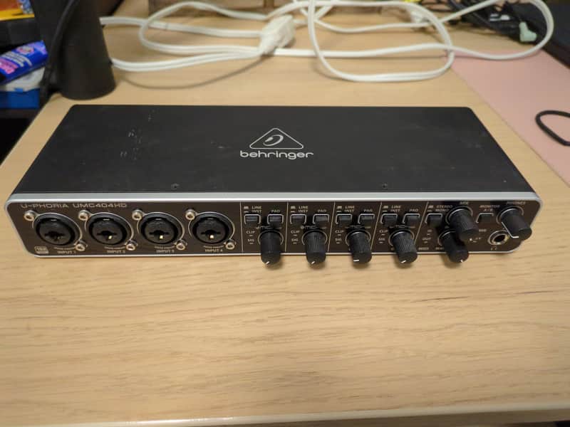 Behringer U-PHORIA UMC404HD 4x4 USB Audio Interface | Reverb Canada