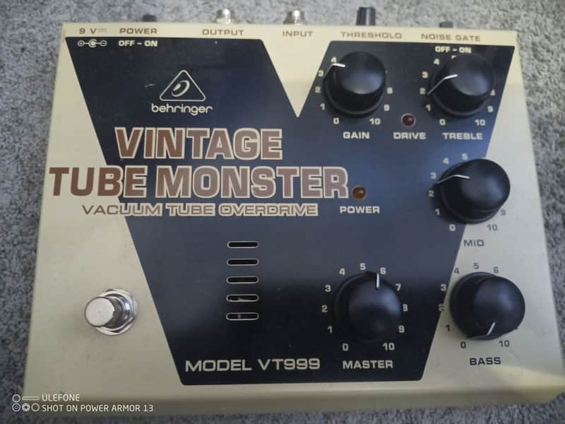 Behringer Vintage tube monster