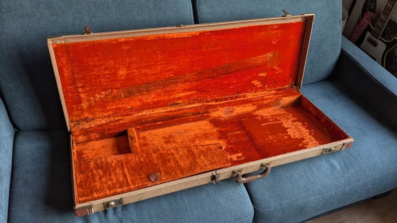 Fender Brown Case 1962 - Brown Tolex - Orange interior image 1
