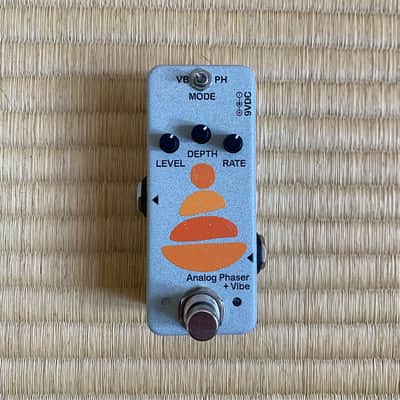 Pogo Pedals VPS-1 Analog Phaser + Vibe 2021 - Silver / Orange image 1