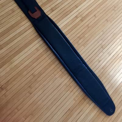Levy's MSS2-4-DBR Signature Series 4.5" Garment Leather Bass Guitar Strap w/ Heavy Padding