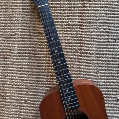 Taylor 305 M Baby 3/4-Size Travel Guitar and SKB case image 2