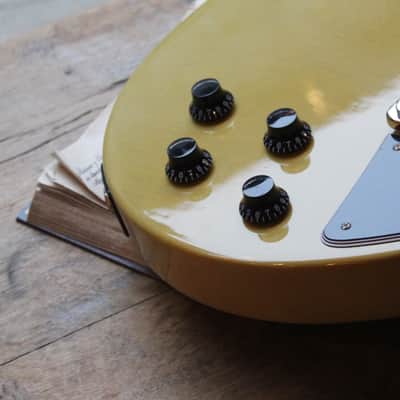 GIBSON "Les Paul Special TV Yellow" HARDCASE, 3, 74 KG Bild 6
