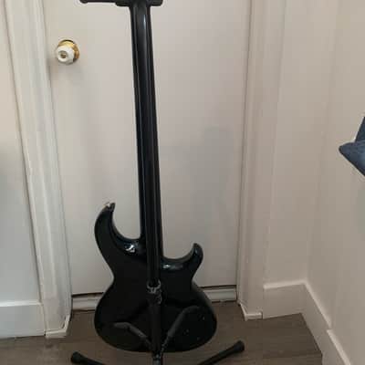 Cliff Burton Aria pro II Elite I 1984 - Black and gold image 3
